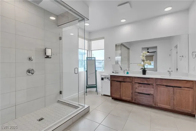 $2,700 | 1309 Azure Jay Avenue, North Las Vegas, NV 89084