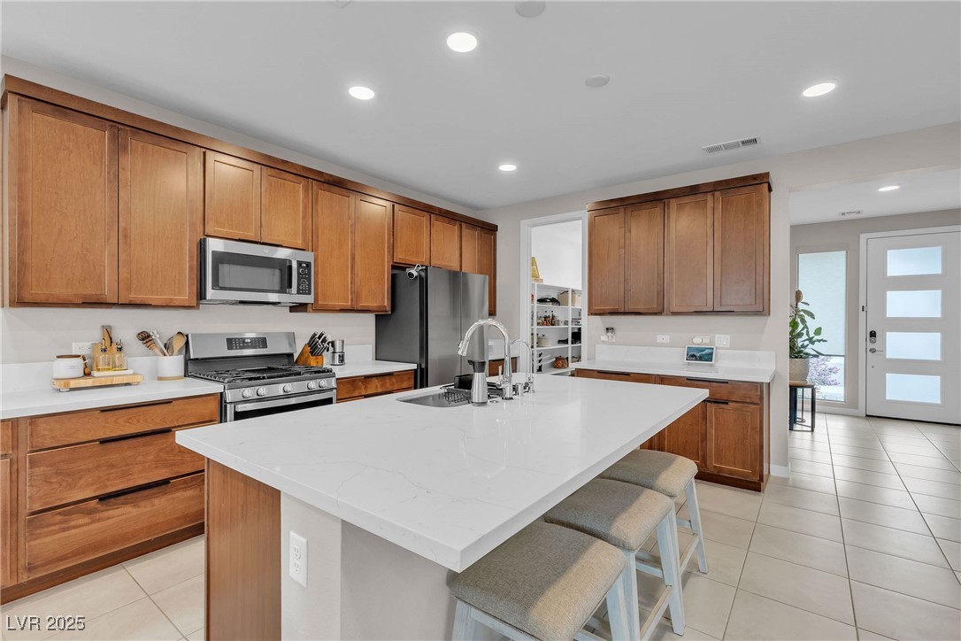 1309 Azure Jay Avenue North Las Vegas, NV 89084 - Photo 4 of 24