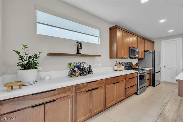 $2,700 | 1309 Azure Jay Avenue, North Las Vegas, NV 89084