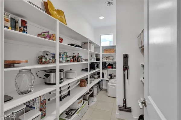 $2,700 | 1309 Azure Jay Avenue, North Las Vegas, NV 89084