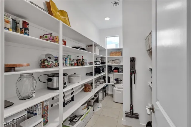 $2,700 | 1309 Azure Jay Avenue, North Las Vegas, NV 89084