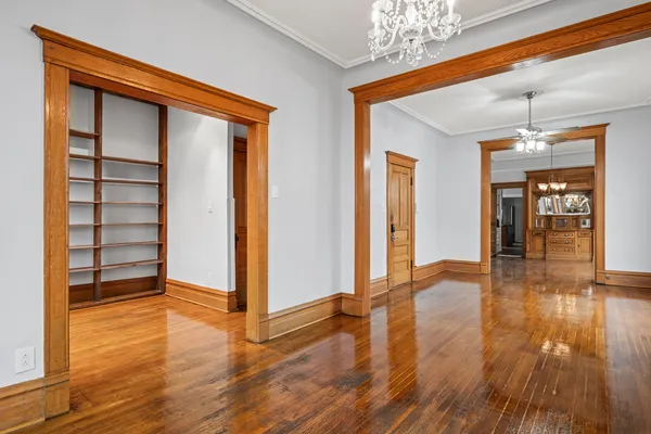 $3,000 | 2120 West Concord Place, Unit 3, Chicago, IL 60647