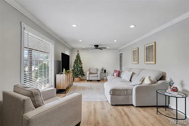 $300,000 | 1321 Green Mist Drive, Fenton, MO 63026