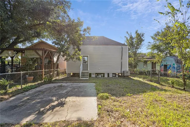 $1,575 | 360 Sala Avenue, Westwego, LA 70094