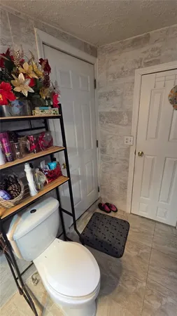 $574,999 | 283 Palmer Avenue, Warwick, RI 02889