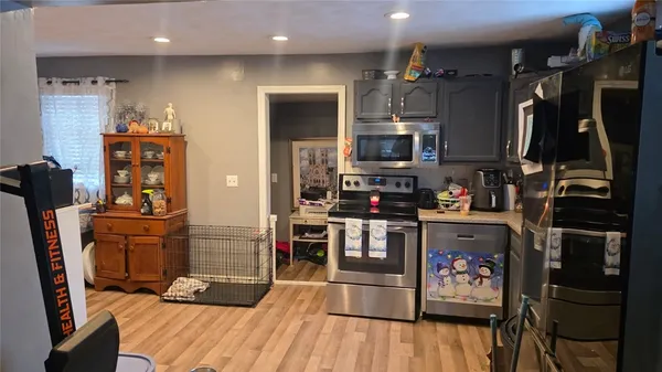 $574,999 | 283 Palmer Avenue, Warwick, RI 02889