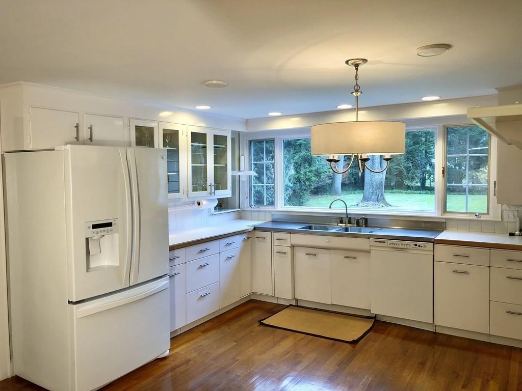107 Eton Road Longmeadow, MA 01106 - Photo 7 of 22 Gallery Image 7
