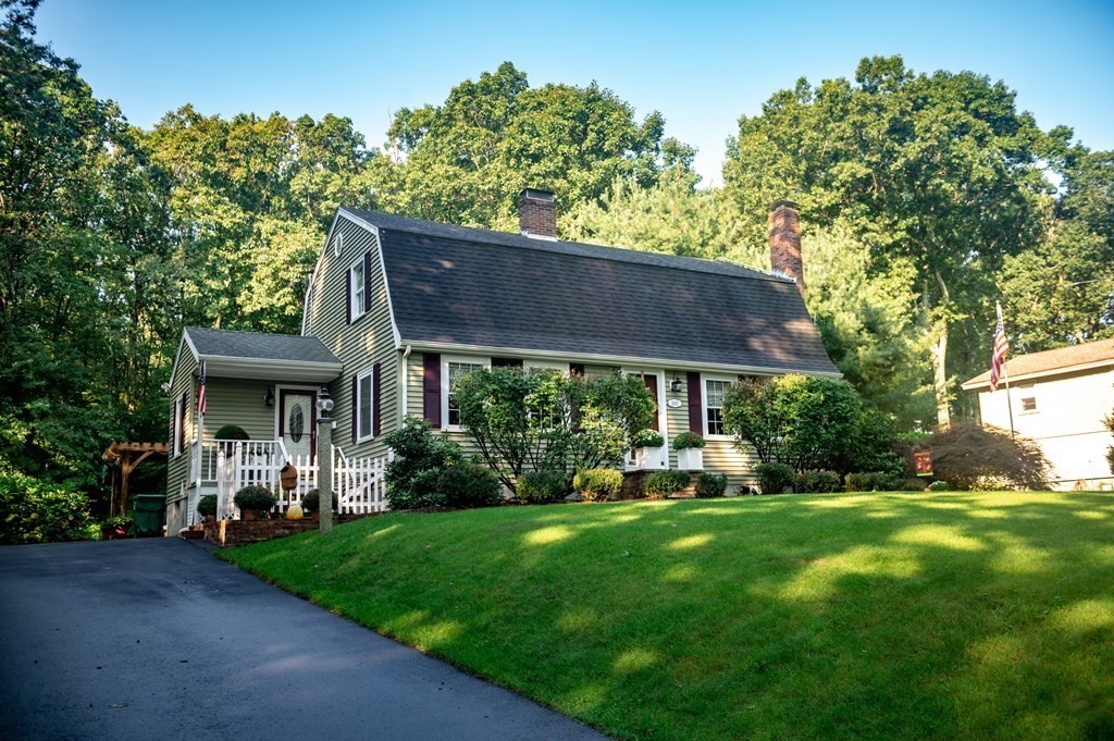 160 Prescott Road Northbridge, MA 01588 - Photo 1 of 36