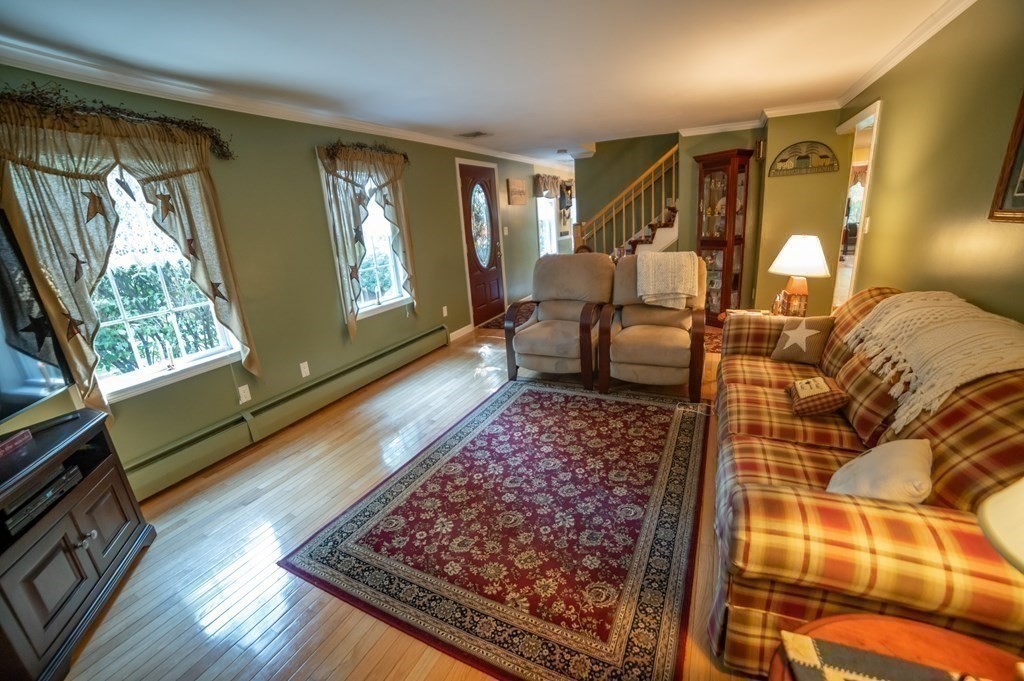160 Prescott Road Northbridge, MA 01588 - Photo 22 of 36