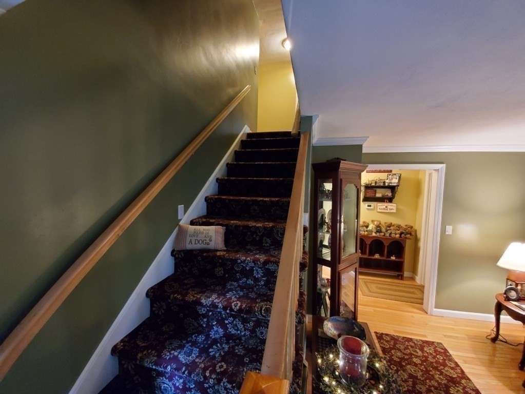 160 Prescott Road Northbridge, MA 01588 - Photo 23 of 36