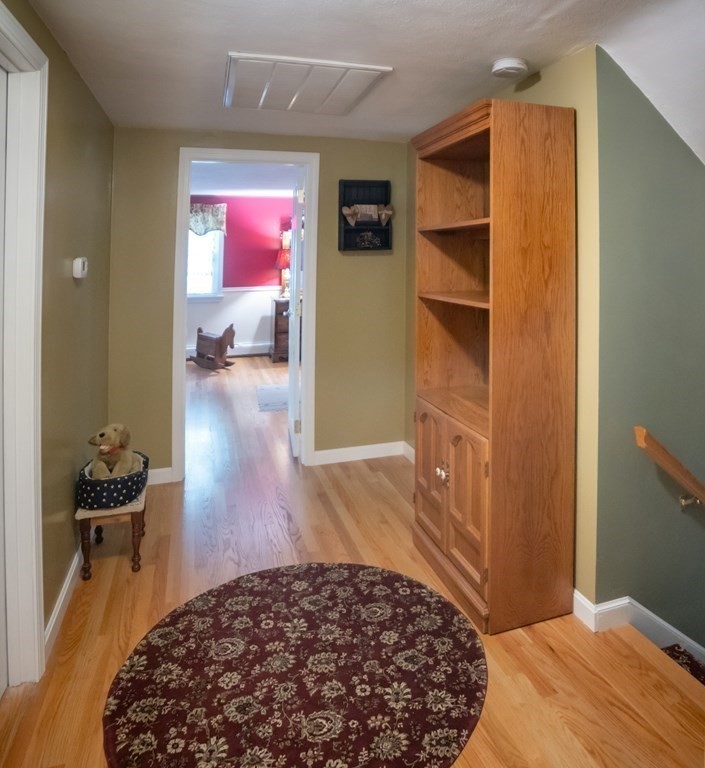160 Prescott Road Northbridge, MA 01588 - Photo 25 of 36