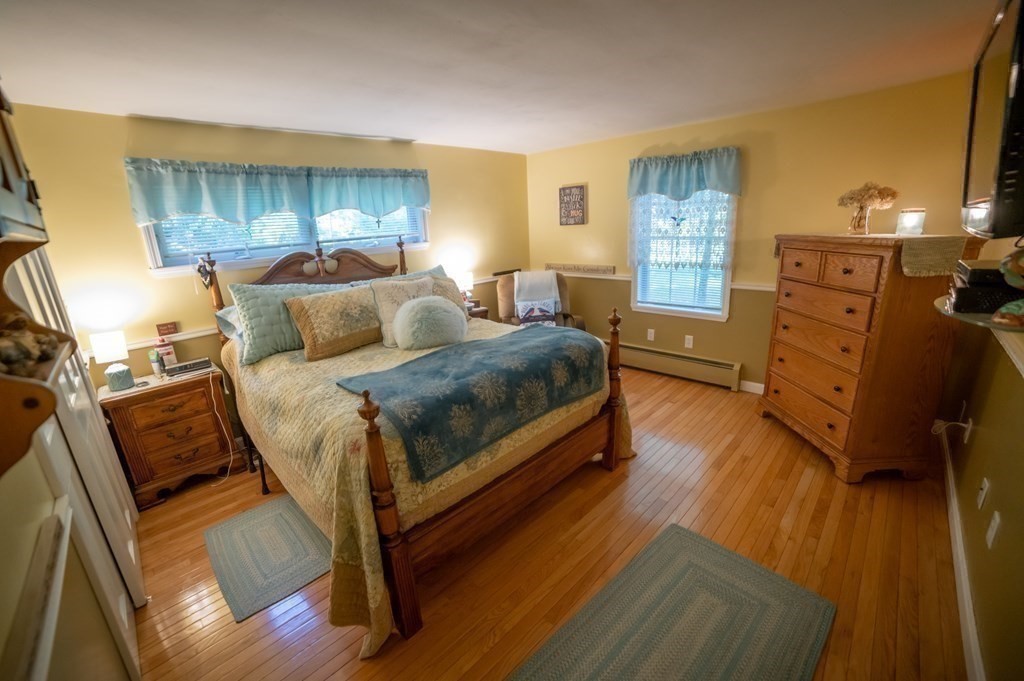 160 Prescott Road Northbridge, MA 01588 - Photo 27 of 36