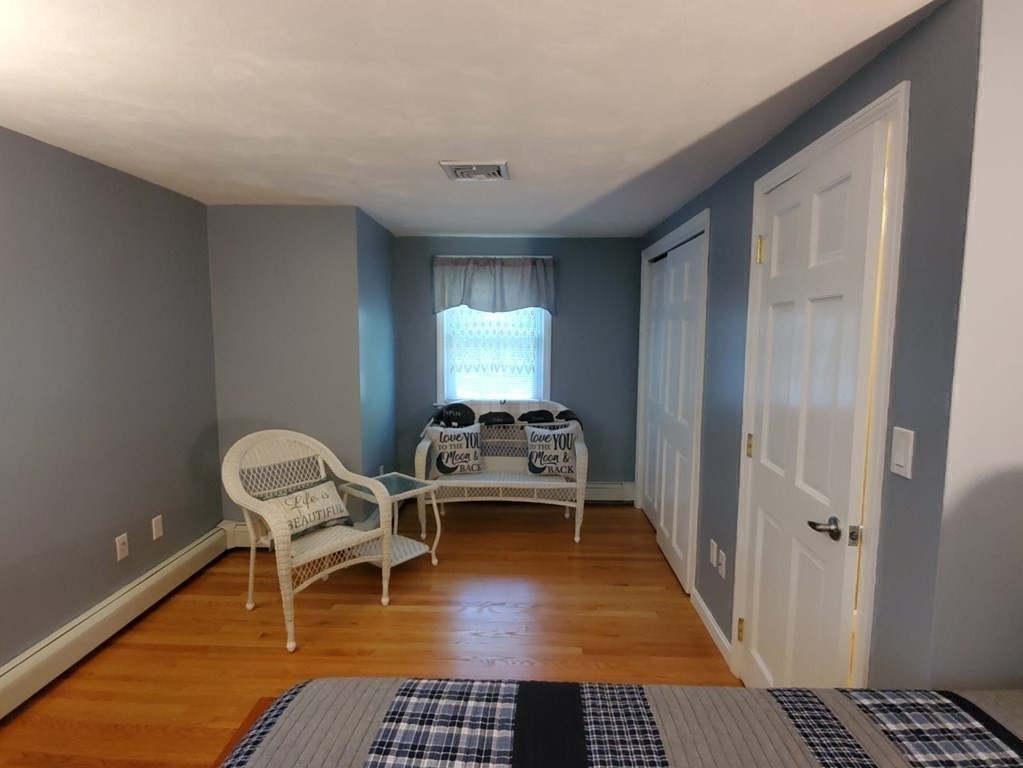 160 Prescott Road Northbridge, MA 01588 - Photo 32 of 36