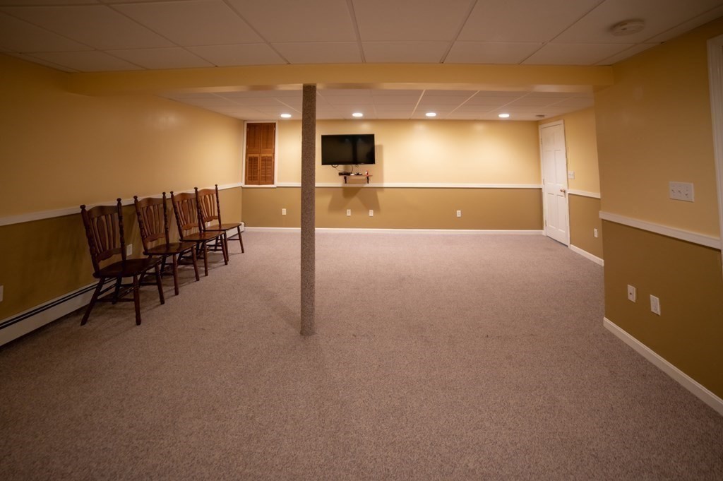 160 Prescott Road Northbridge, MA 01588 - Photo 34 of 36