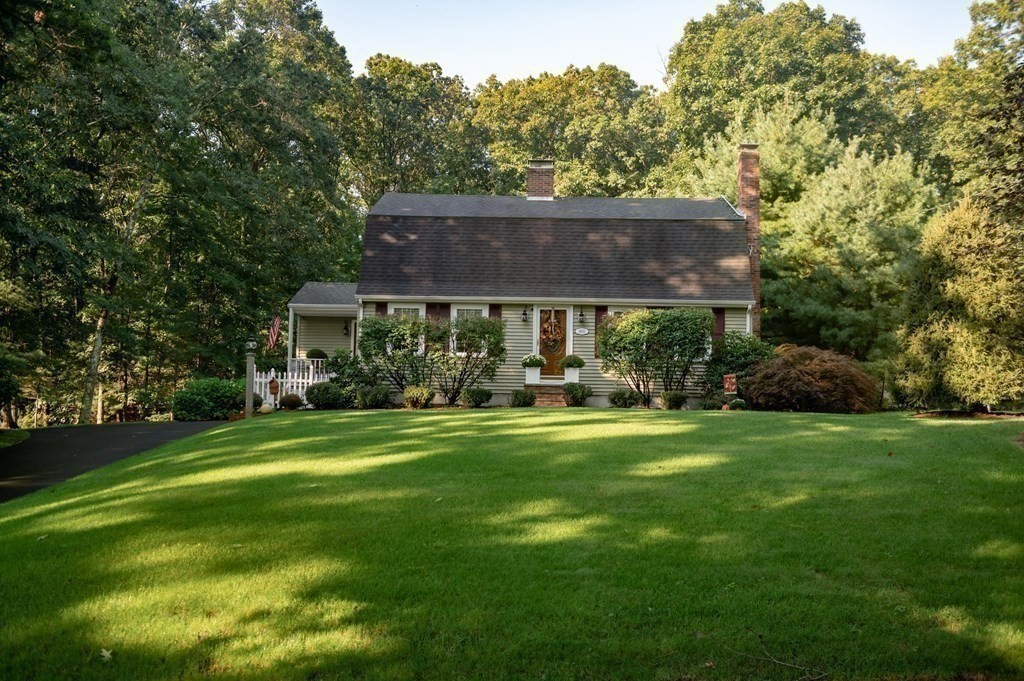 160 Prescott Road Northbridge, MA 01588 - Photo 8 of 36