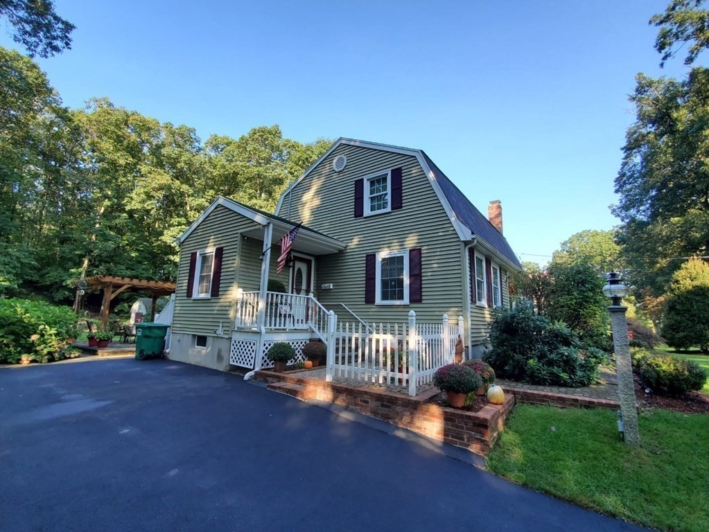 160 Prescott Road Northbridge, MA 01588 - Photo 10 of 36