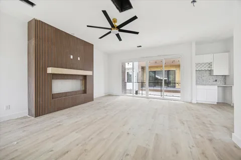 $625,000 | 1032 West 17th Street, Unit A, Houston, TX 77008