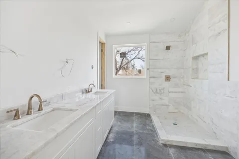 $625,000 | 1032 West 17th Street, Unit A, Houston, TX 77008