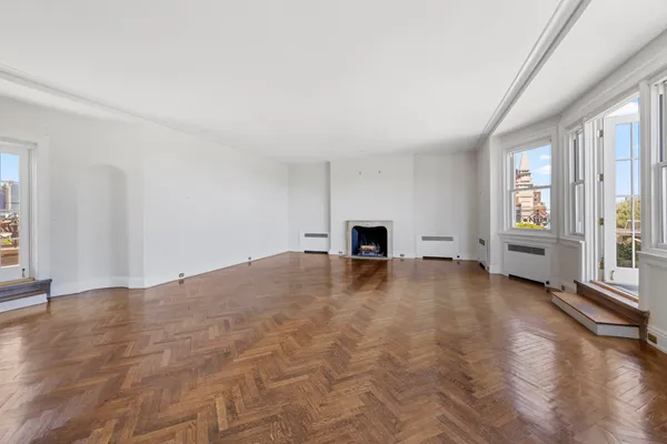 $4,495,000 | 1 East End Avenue, Unit PHC | Upper East Side