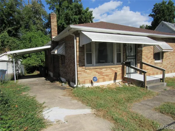 $105,000 | 1540 Highland Avenue, Alton, IL 62002