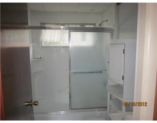 59 What Cheer Road Narragansett, RI 02882 - Photo 4 of 14 Bathroom.