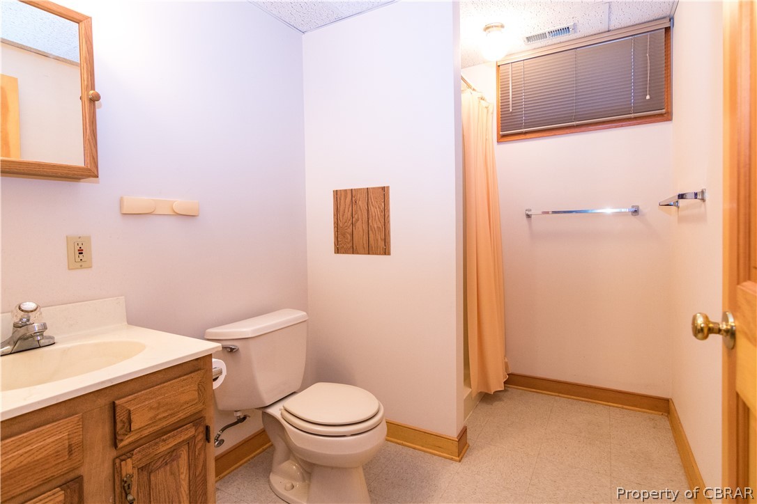 829 Plainview Road Topping, VA 23169 - Photo 27 of 41 Gallery Image 27