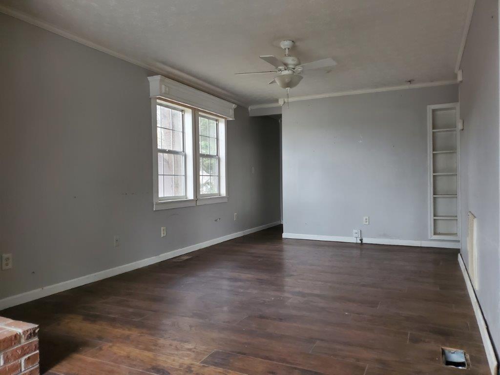 149 Johnson Road Oak Ridge, TN 37830 - Photo 5 of 16 20200131_105716