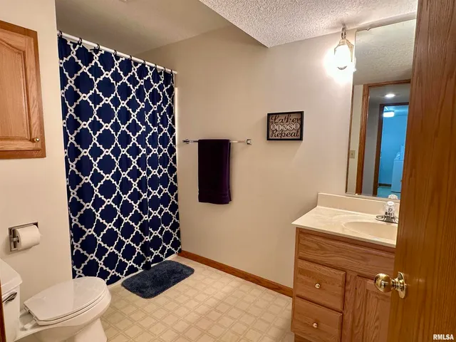 $349,900 | 613 33rd Avenue North, Clinton, IA 52732