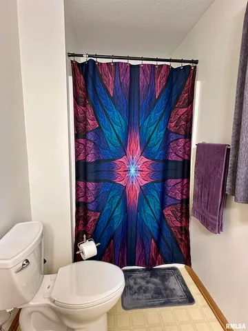 $349,900 | 613 33rd Avenue North, Clinton, IA 52732