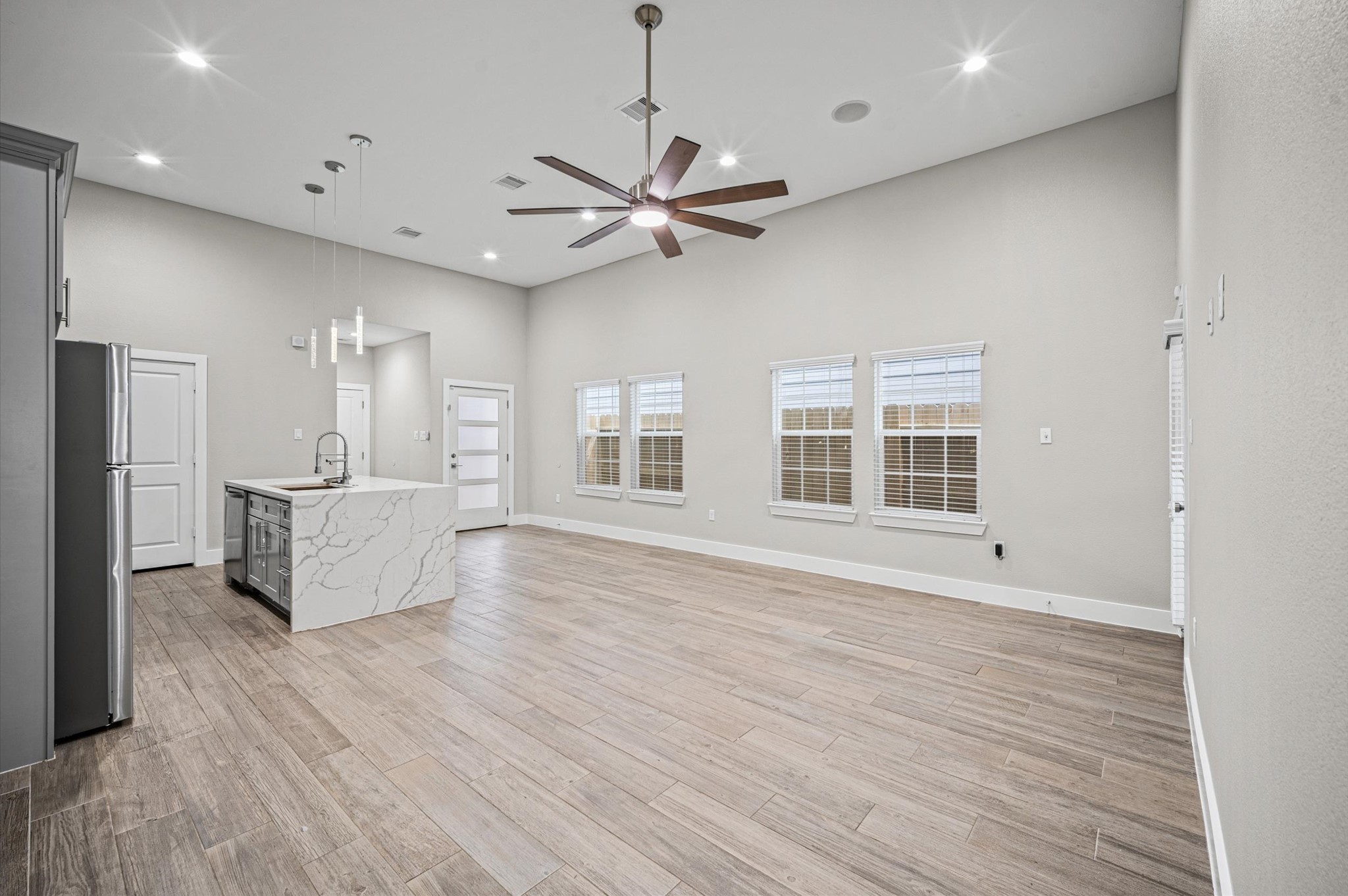 10017 Morocco Road Houston, TX 77041 - Photo 6 of 21 Gallery Image 6