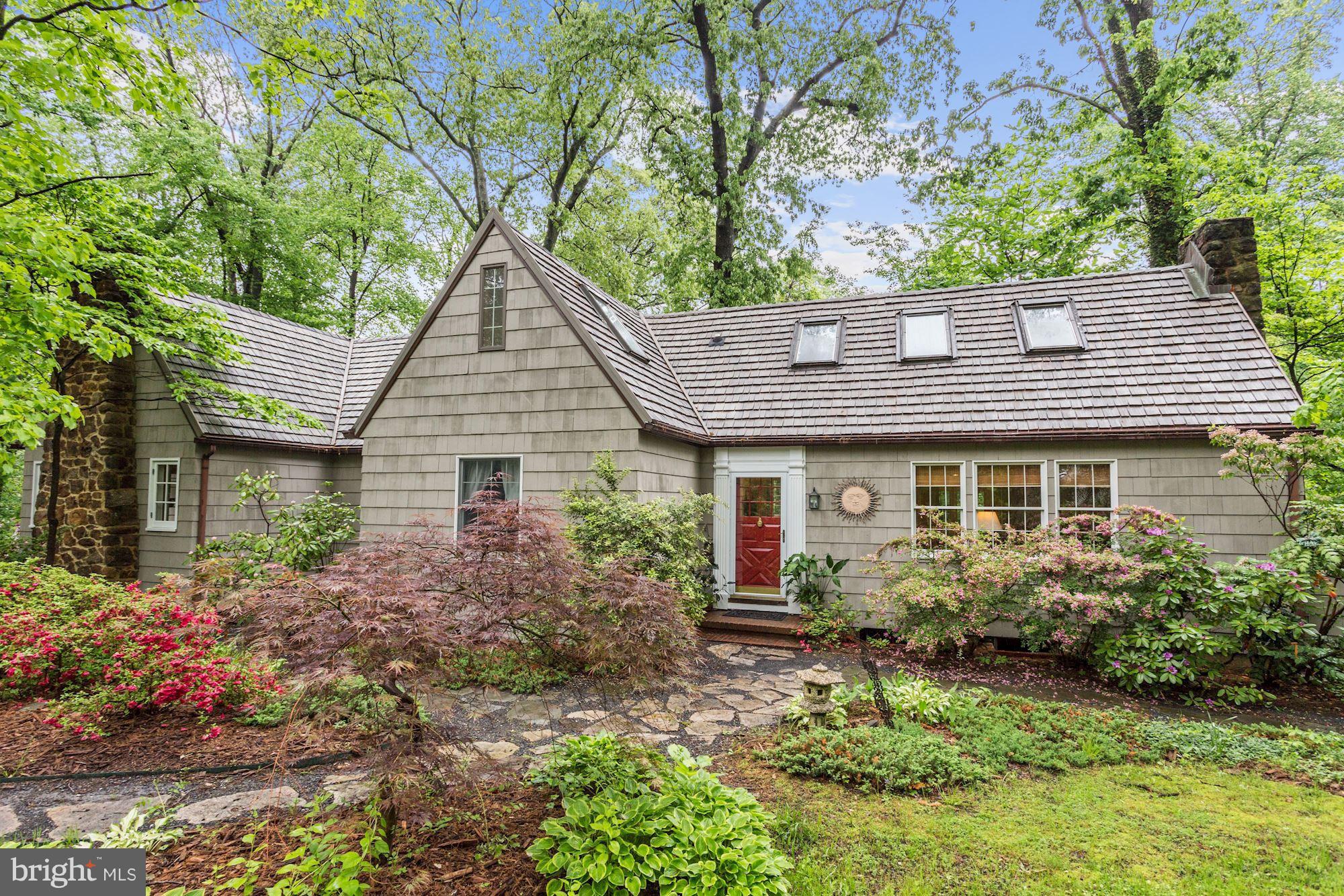 307 Old County Road Severna Park, MD 21146 - Photo 1 of 30 Renovated 1939 Cape Cod in Olde Severna Park!