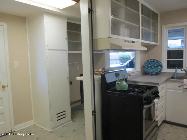 3100 Radiance Road Louisville, KY 40220 - Photo 21 of 25 IMG_3650