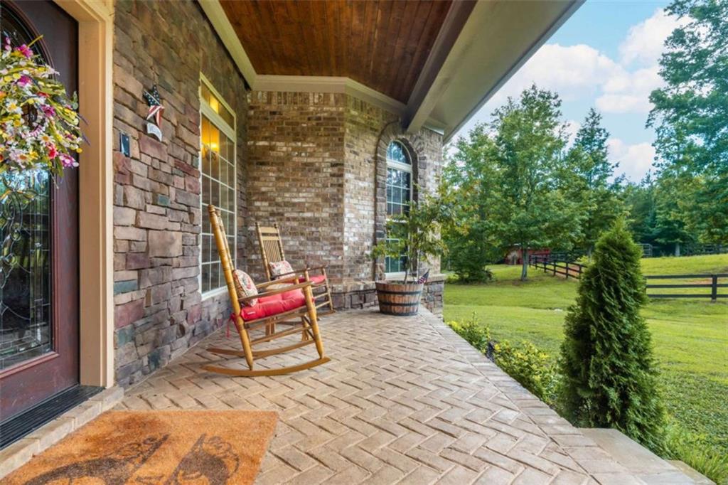 456 East Valley Road Northeast Rydal, GA 30171 - Photo 21 of 138