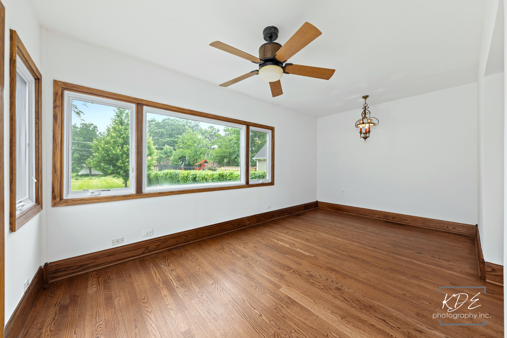 330 South Maple Street Itasca, IL 60143 - Photo 30 of 67 a view of an empty room with wooden floor and a window