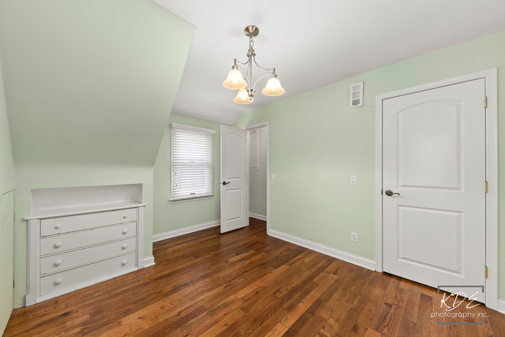 330 South Maple Street Itasca, IL 60143 - Photo 45 of 67 wooden floor in an empty room