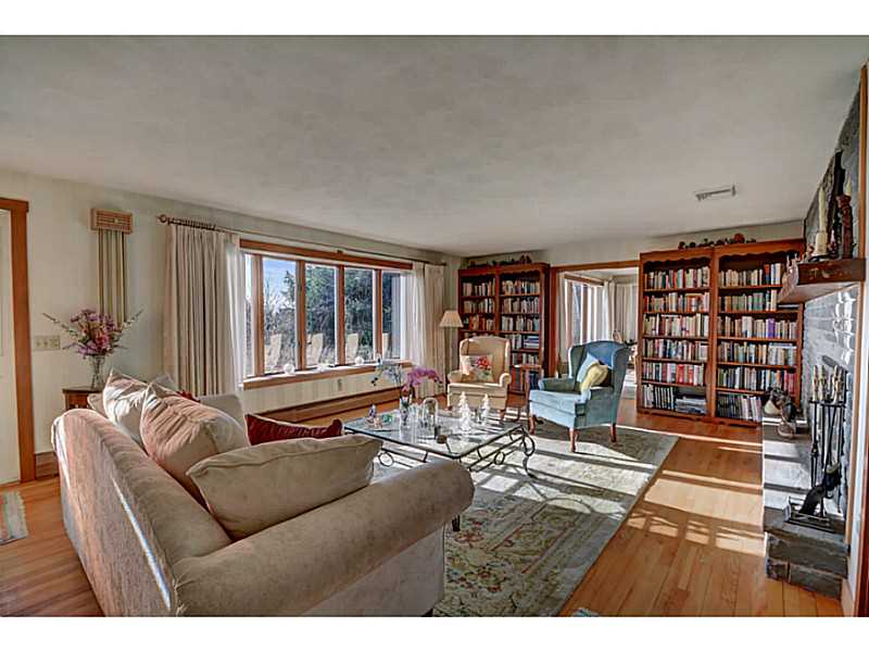 5495 Post Road Charlestown, RI 02813 - Photo 20 of 25 Living Room.