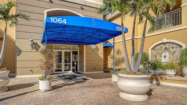 $2,900 | 1064 North Tamiami Trail, Unit 1320, Sarasota, FL 34236