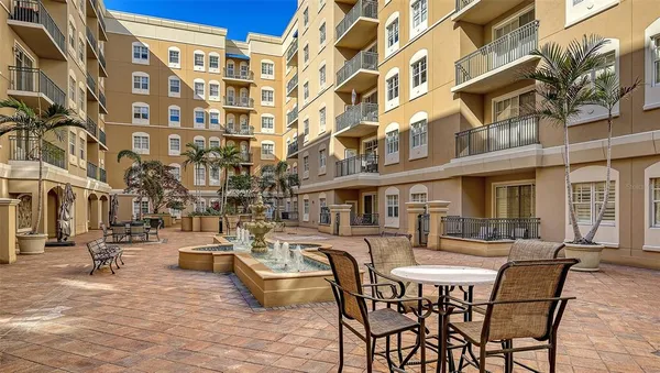$2,900 | 1064 North Tamiami Trail, Unit 1320, Sarasota, FL 34236