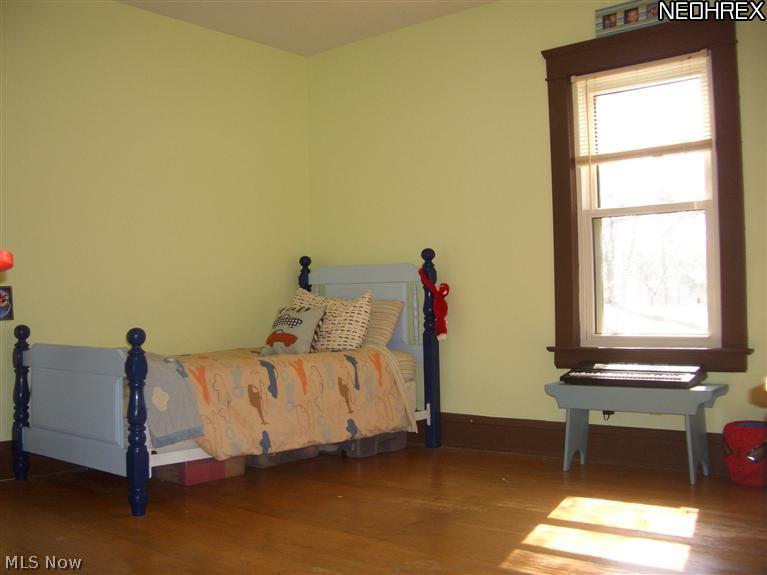 987 Roanoke Road Cleveland Heights, OH 44121 - Photo 16 of 25