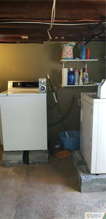 631 Magnolia Road North Brunswick, NJ 08902 - Photo 20 of 20 a close up of a sink