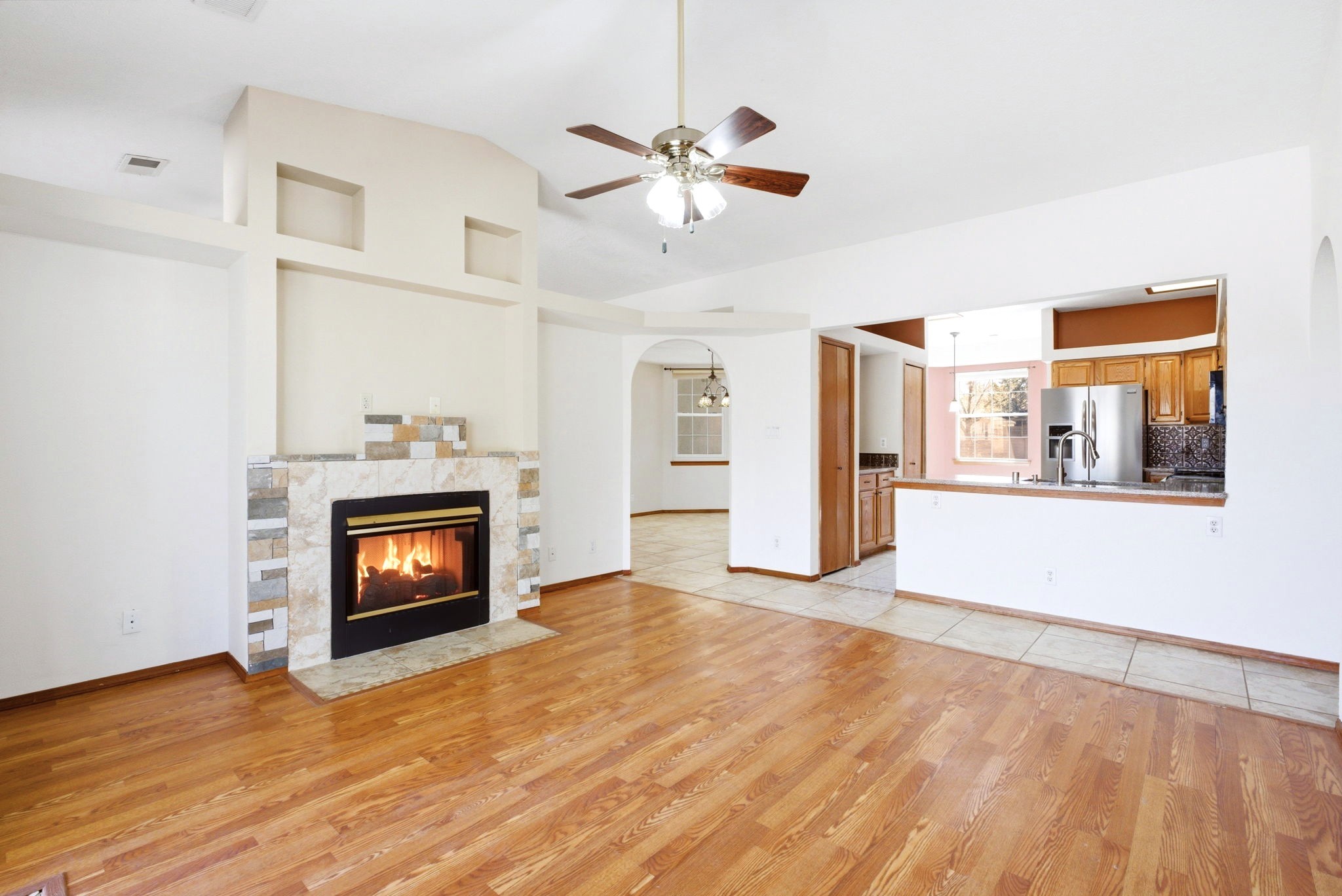 2881 Chessman Drive Southeast Rio Rancho, NM 87124 - Photo 7 of 38