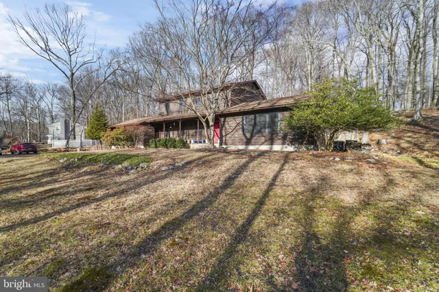 $995,000 | 32 Cherryville Hollow Road, Flemington, NJ 08822