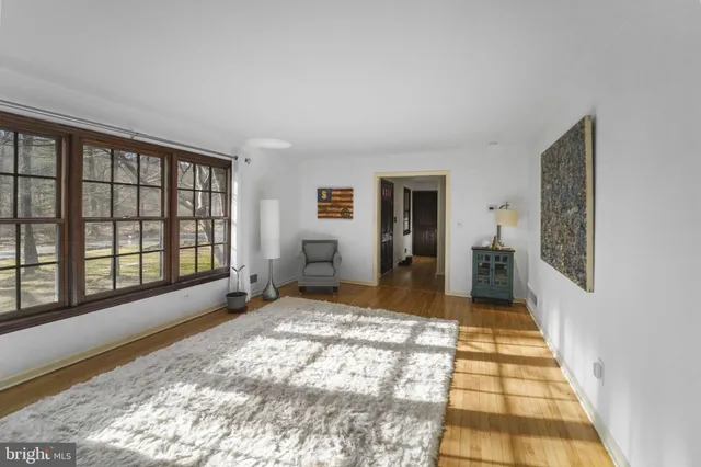 $995,000 | 32 Cherryville Hollow Road, Flemington, NJ 08822