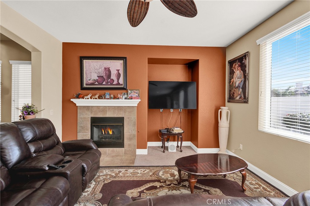 1645 Rigel Street Beaumont, CA 92223 - Photo 12 of 48