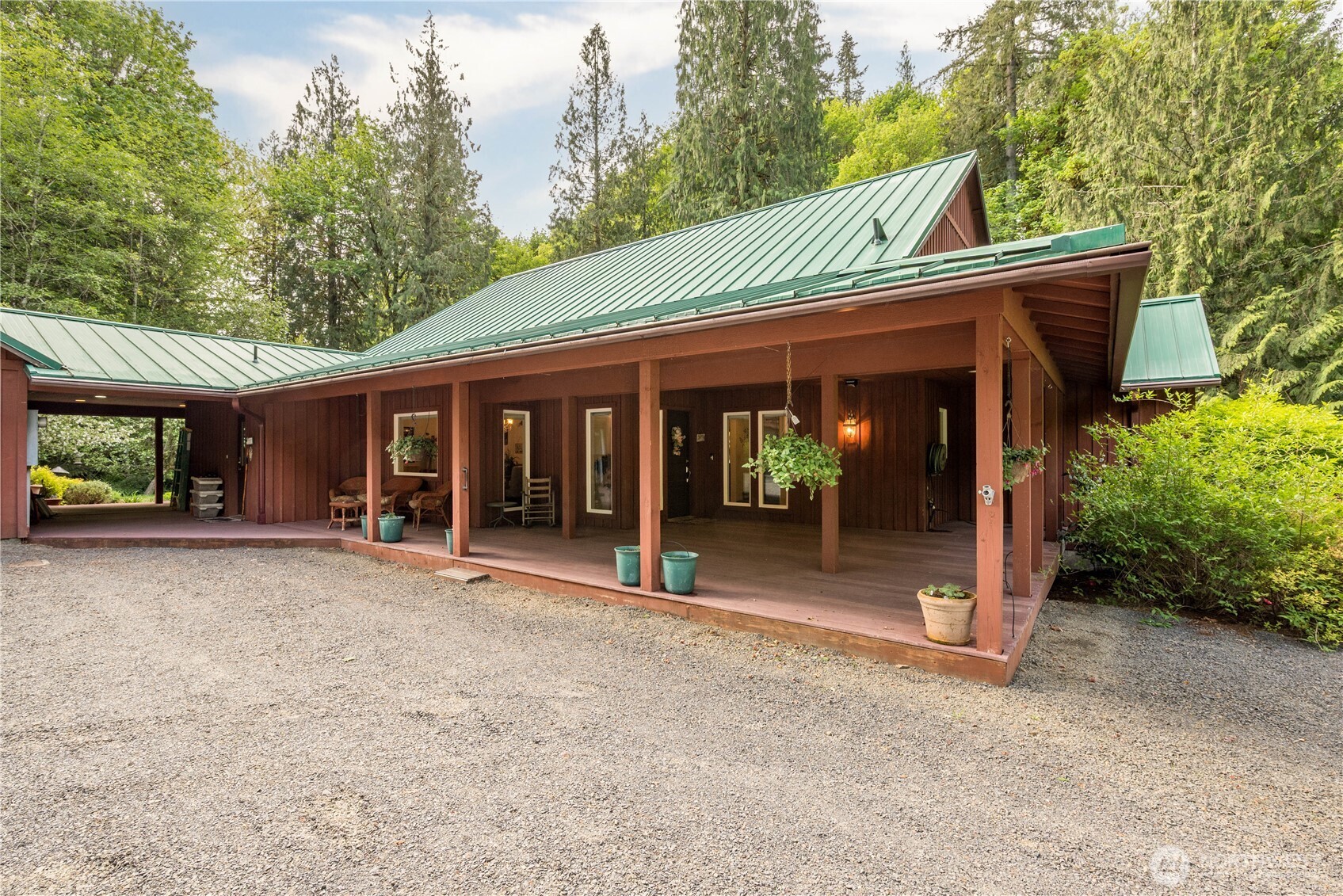1975 Coal Creek Road Longview, WA 98632 - Photo 2 of 35 a view of a house with porch and garden