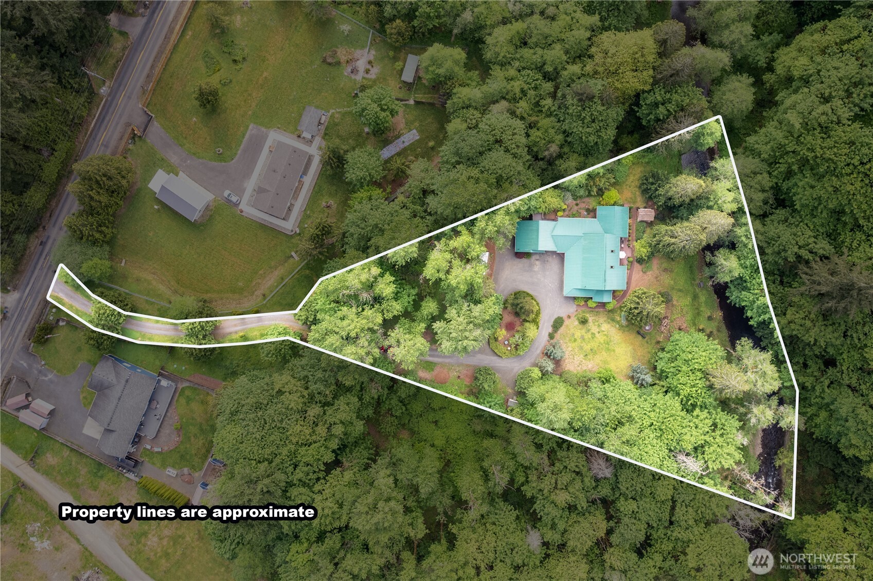 1975 Coal Creek Road Longview, WA 98632 - Photo 28 of 35 an aerial view of a house