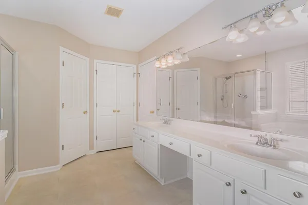 $2,650 | 1621 October Road, Raleigh, NC 27614