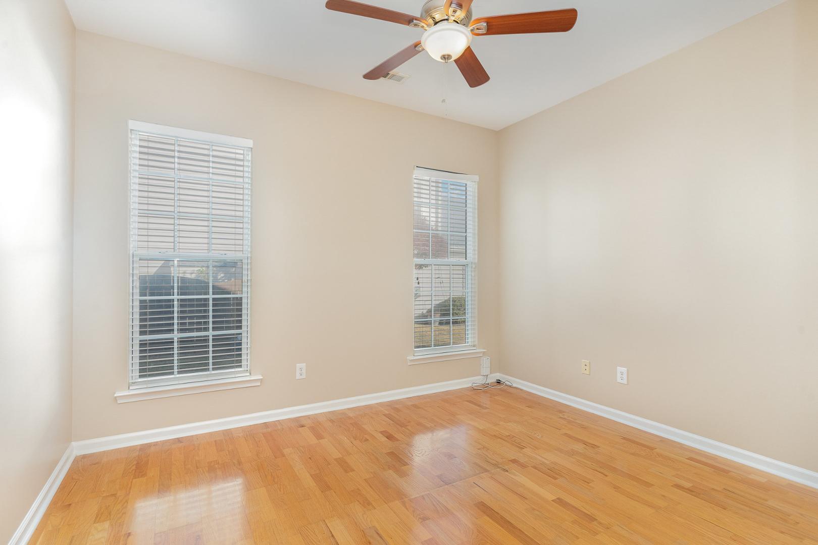 1621 October Road Raleigh, NC 27614 - Photo 4 of 17 Photo #4