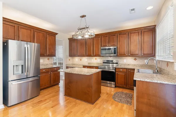 $2,650 | 1621 October Road, Raleigh, NC 27614