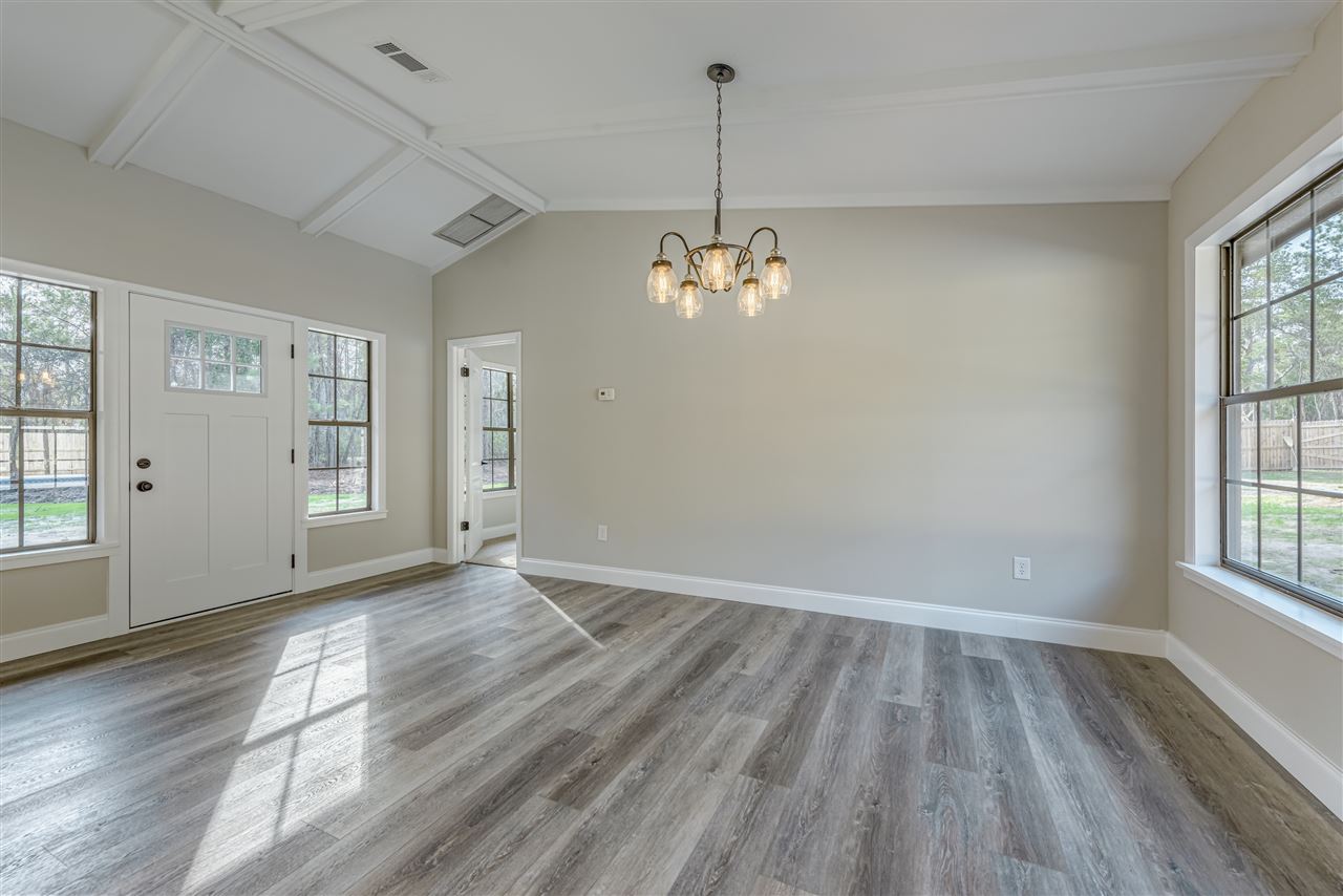 121 Whispering Winds Road Palatka, FL 32177 - Photo 9 of 45 Gallery Image 9